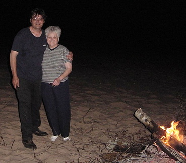 me mom visit in spring